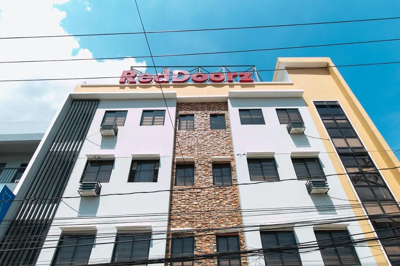 Reddoorz Near Sm Bicutan Hotel Paranaque City